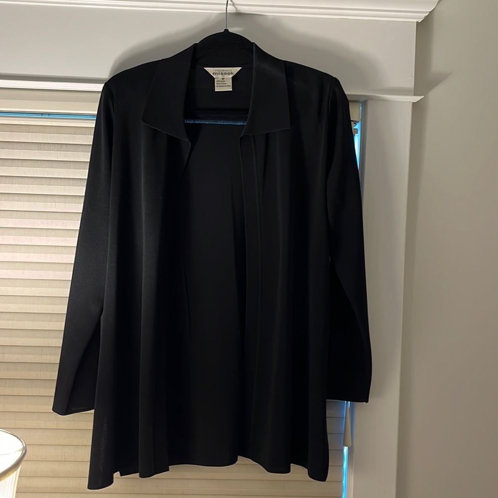 Exclusively Misook Women’s size M Black open Cardigan Sweater Jacket - like new
